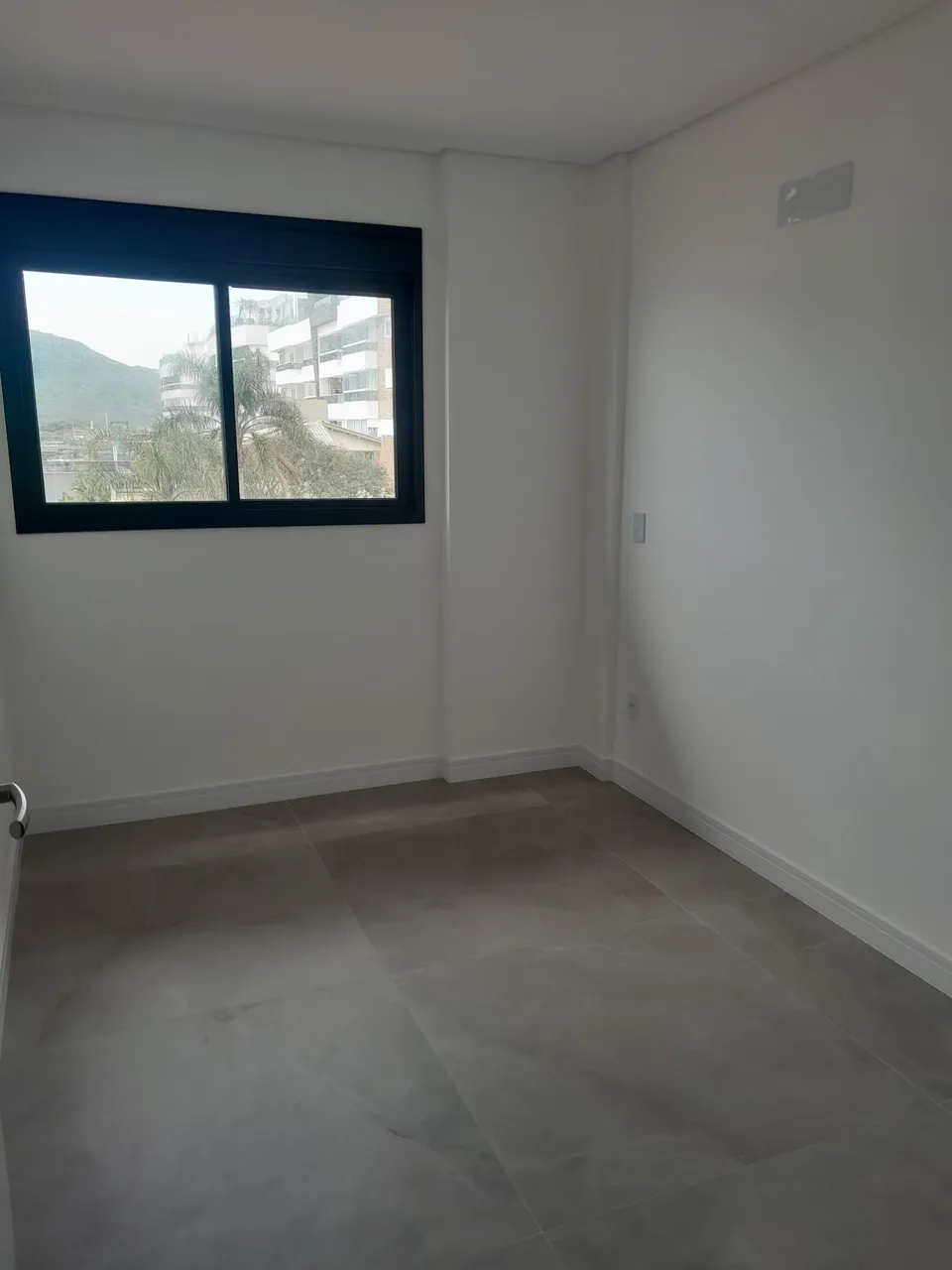 2-bedroom apartment with a water view in Florianópolis — photo 9