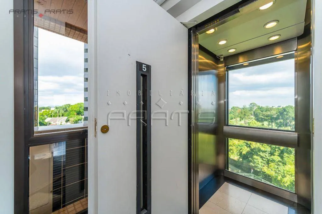 350 m² 3-bedroom apartment with a private BBQ balcony — photo 8