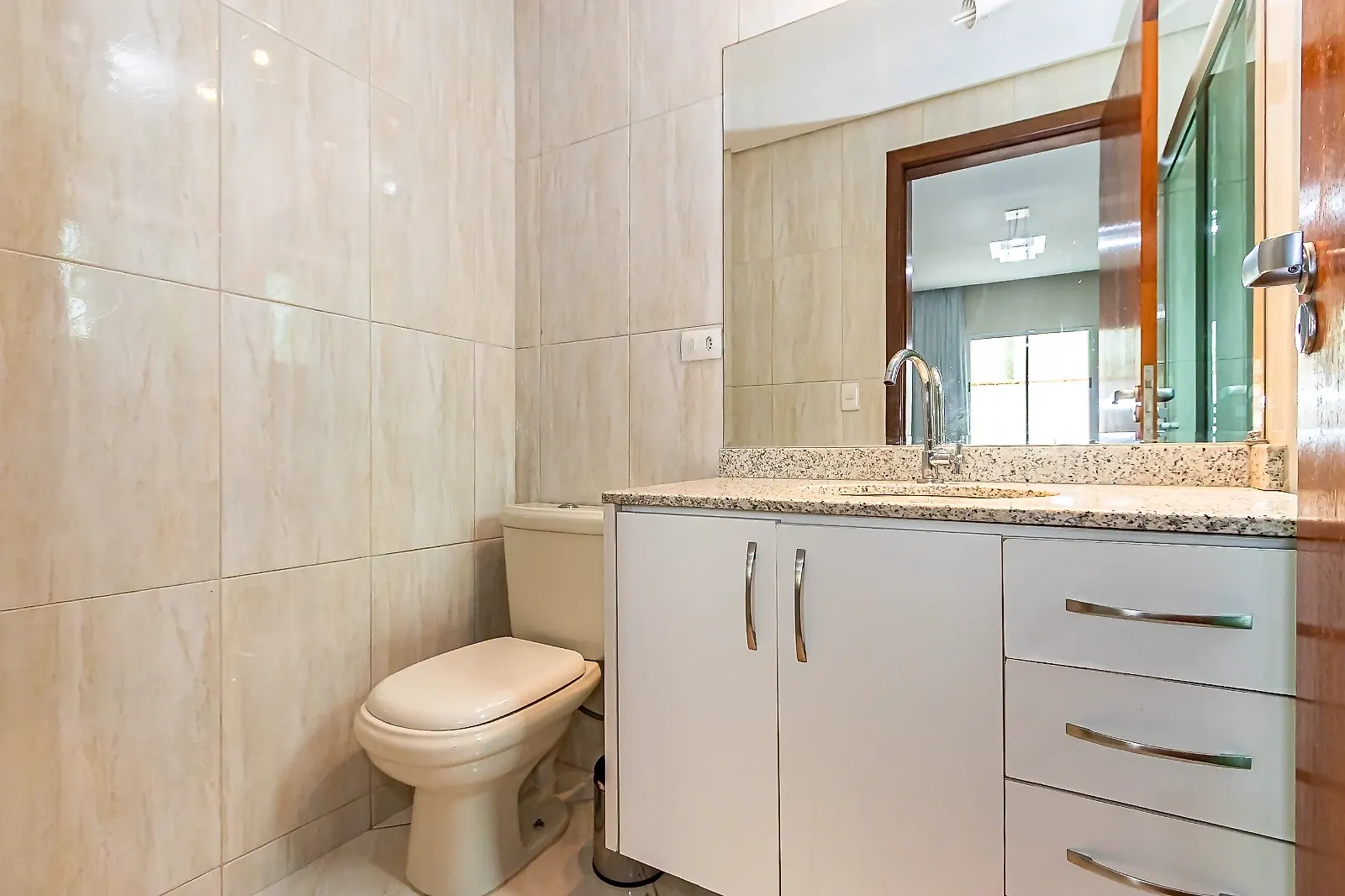 Apartamento de 2 quartos com varanda gourmet, Bacacheri — photo 31