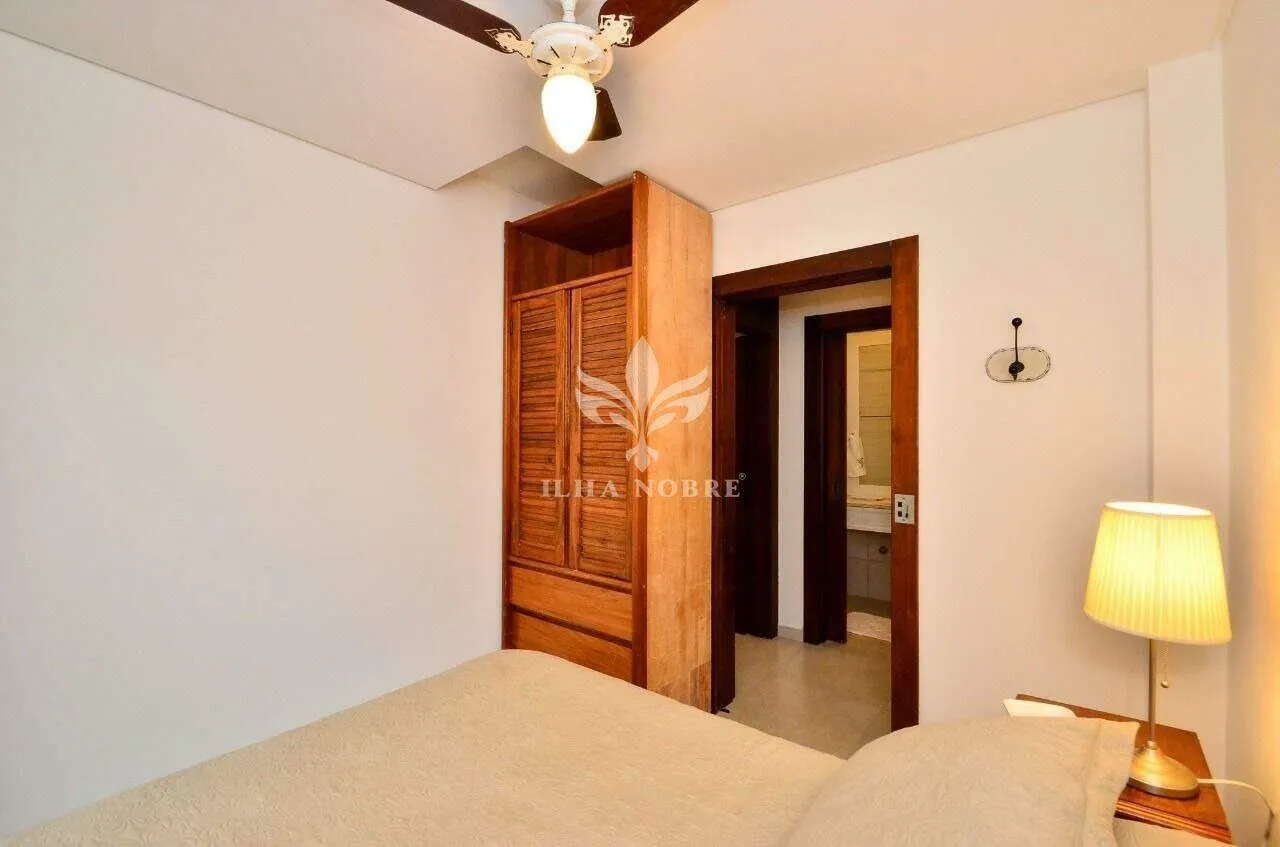 Casa mobiliada com 7 quartos e piscina ao ar livre — photo 76