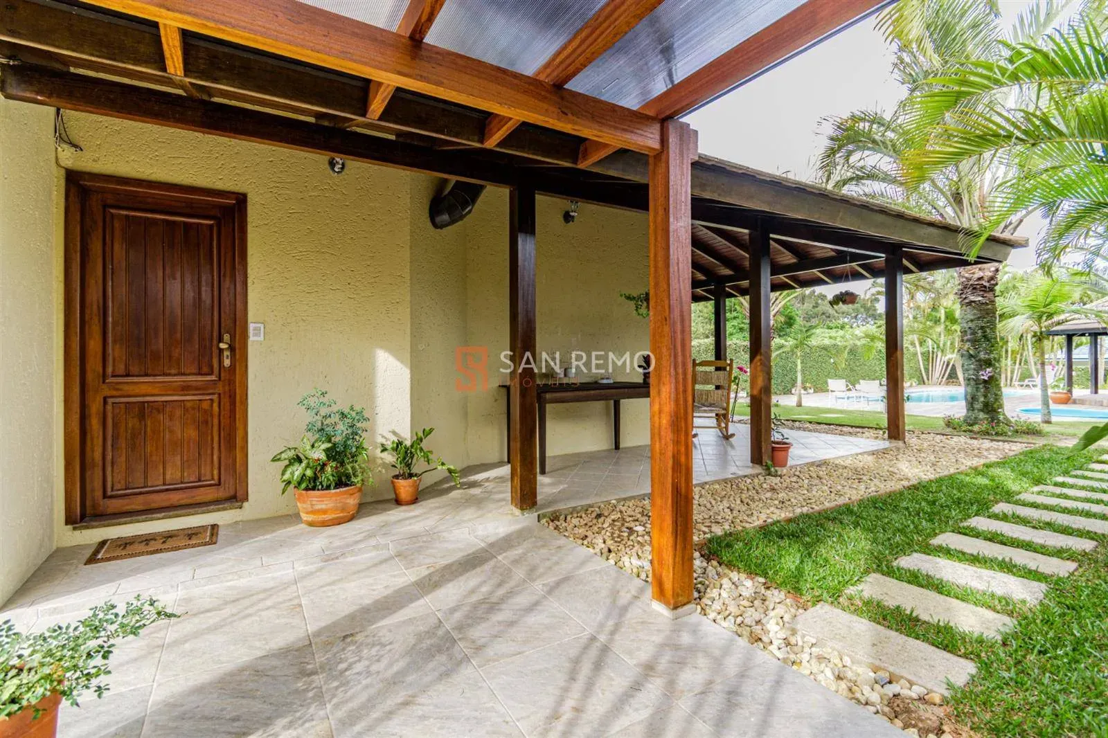 Casa mobiliada com 4 suítes e varanda privativa — photo 24