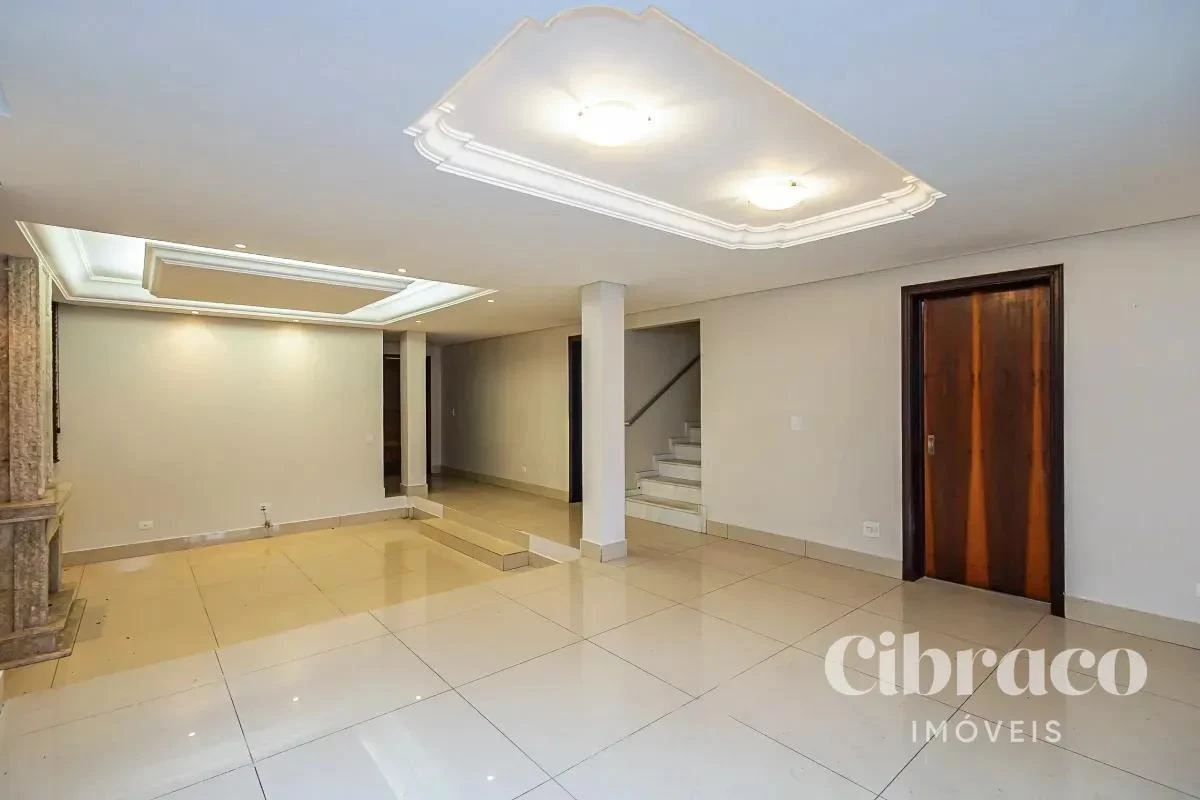 Ванна та 4 спальні: будинок 327 м² — photo 21