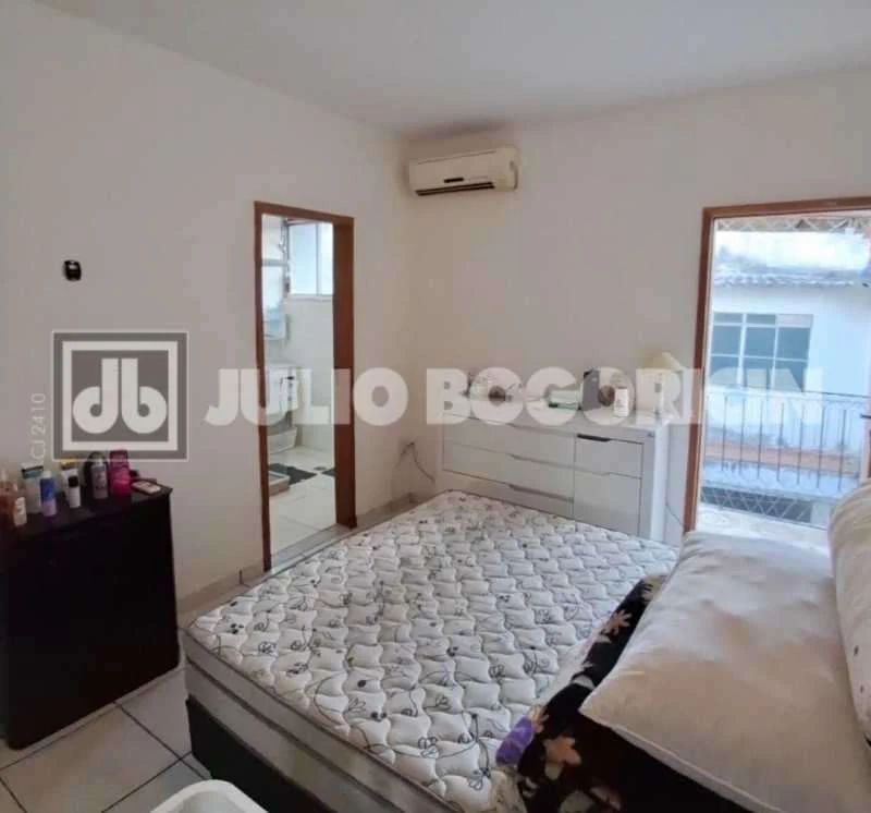 Street-level house with 5 bedrooms and private BBQ — photo 13