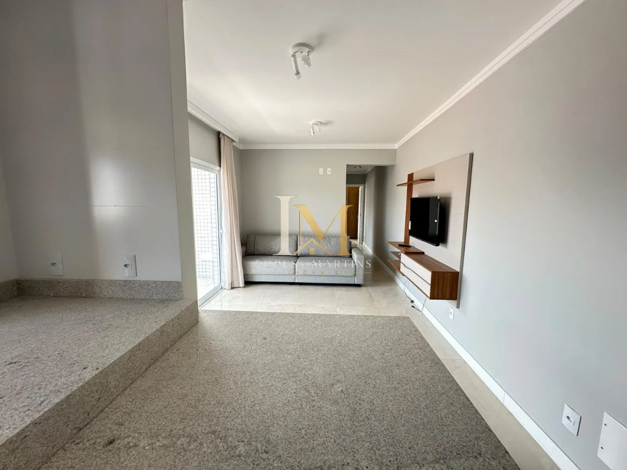 63 m² apartment with a washing machine and a home office — photo 45