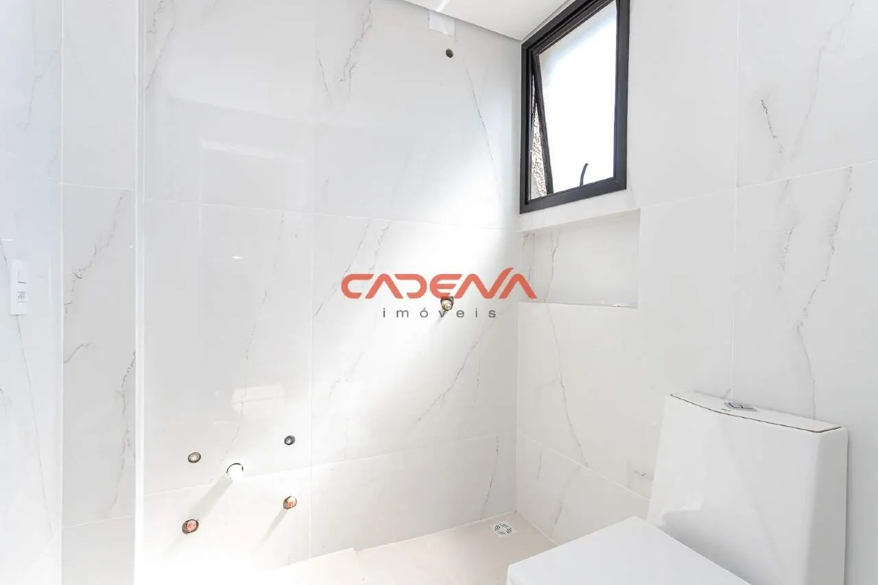 Glass-enclosed balcony in a 3-bedroom house, 124 m² — photo 14