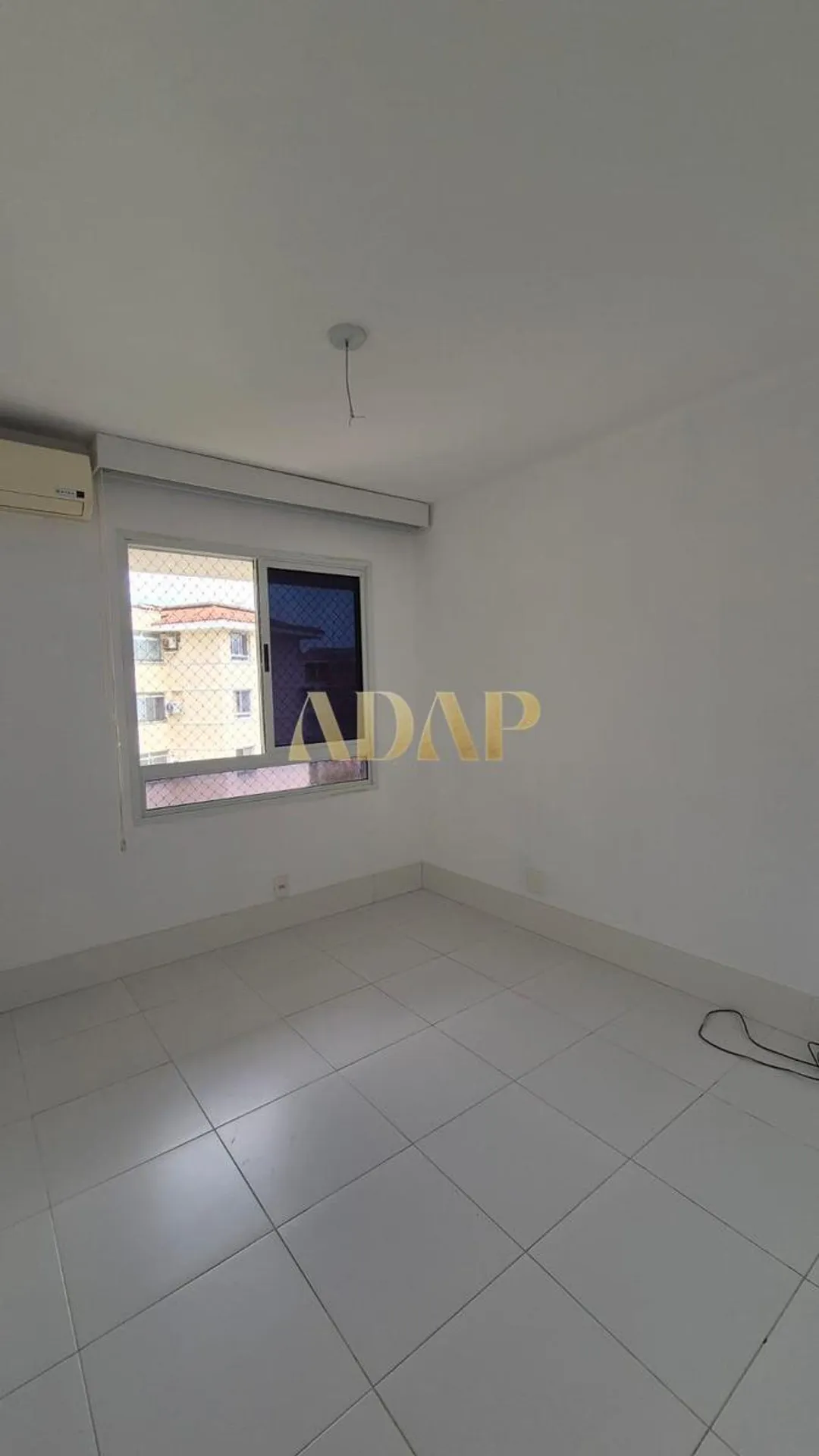 Камін та 3 спальні: квартира 123 м² — photo 20