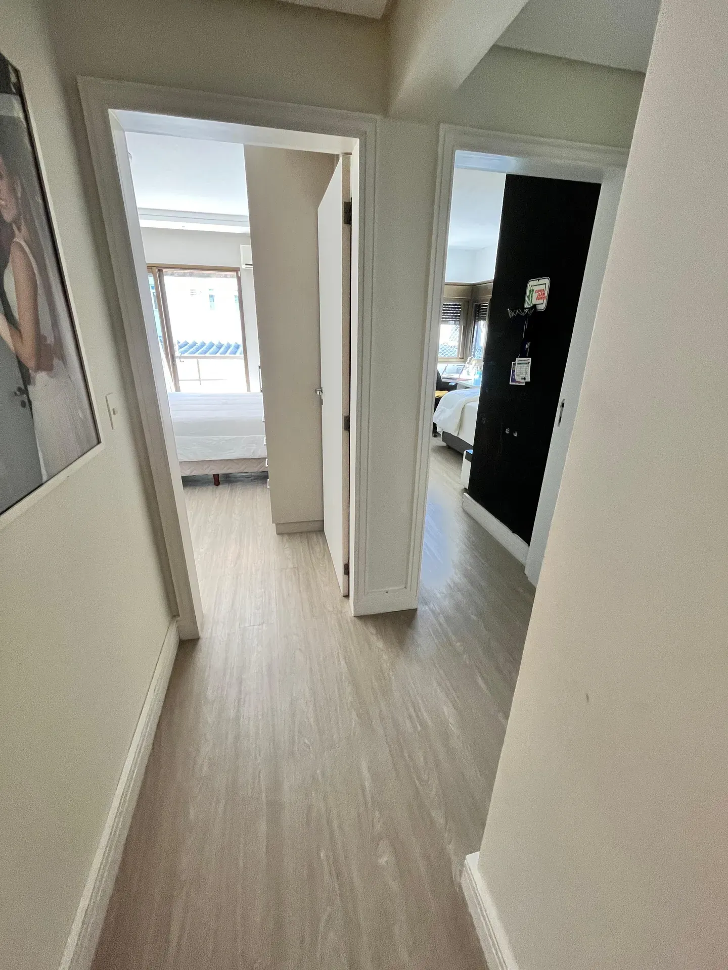 Furnished 3-bedroom apartment with 3 bathrooms — photo 12