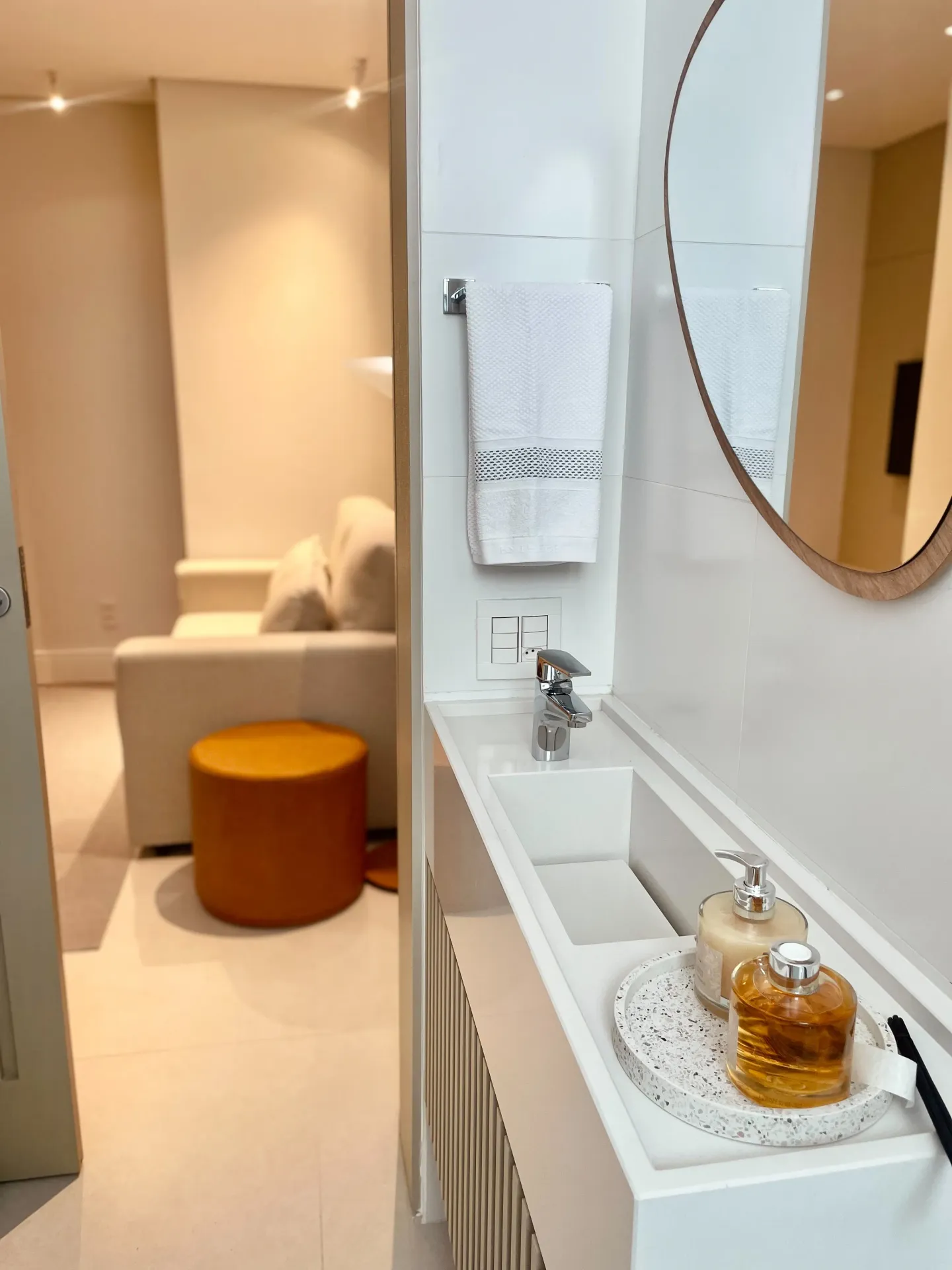 Apartamento amueblado con 3 suites y 130 m² — photo 37