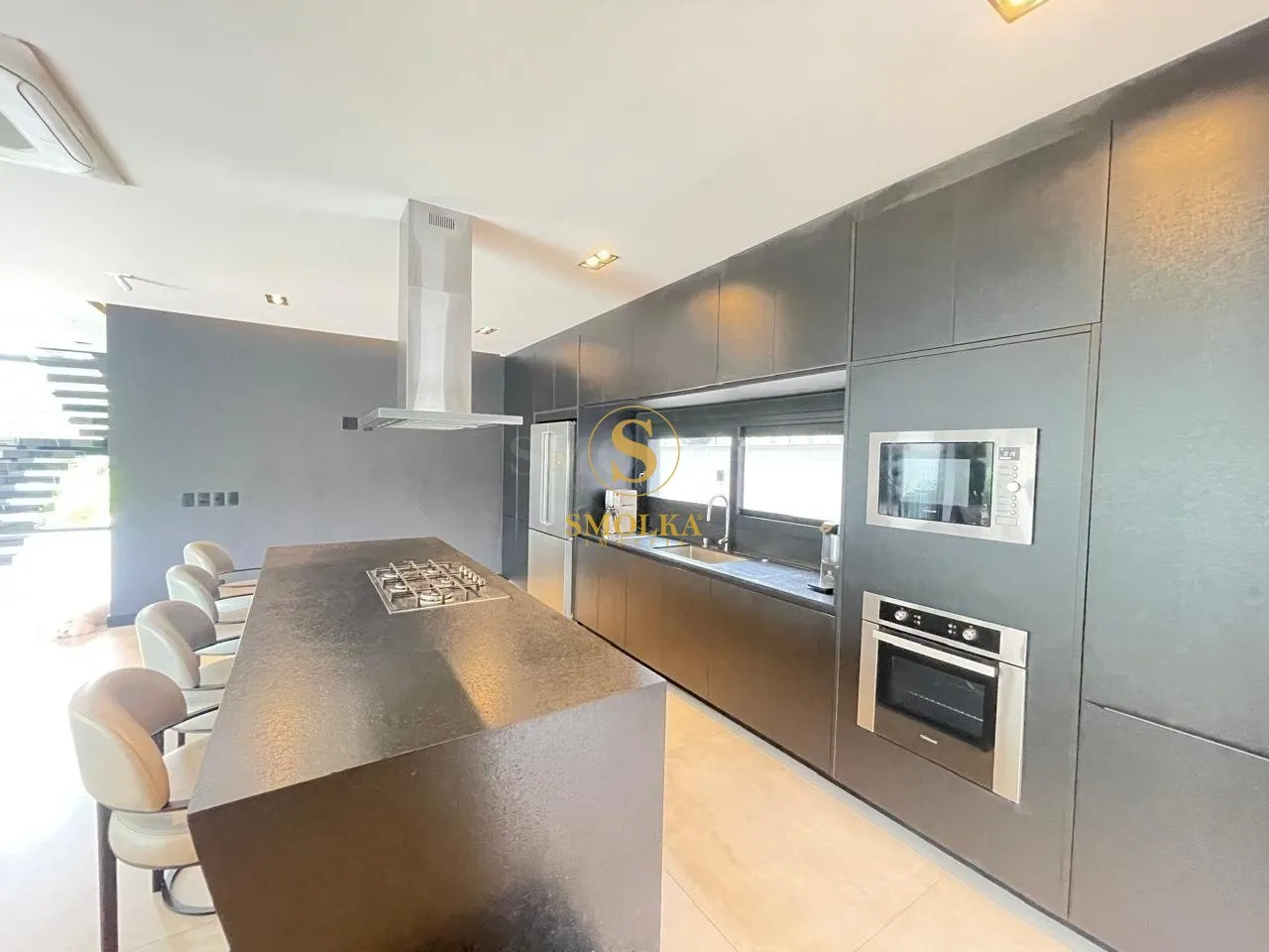 Меблированный дом 645 м² с 5 спальнями и 7 санузлами — photo 57