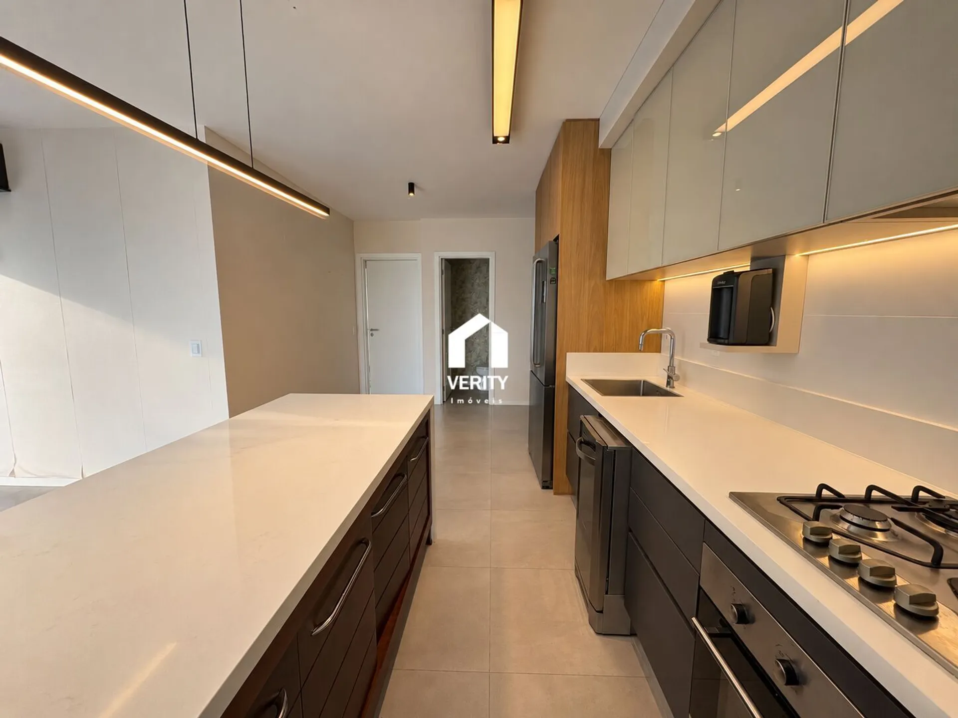 Apartment, 101 m², with a water view — photo 9