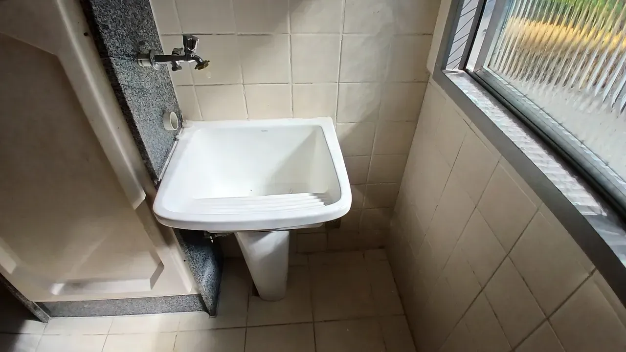 2-bedroom apartment with a balcony and 67 m² — photo 39