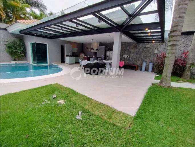 Casa mobiliada com 5 suítes e 13 banheiros — photo 2
