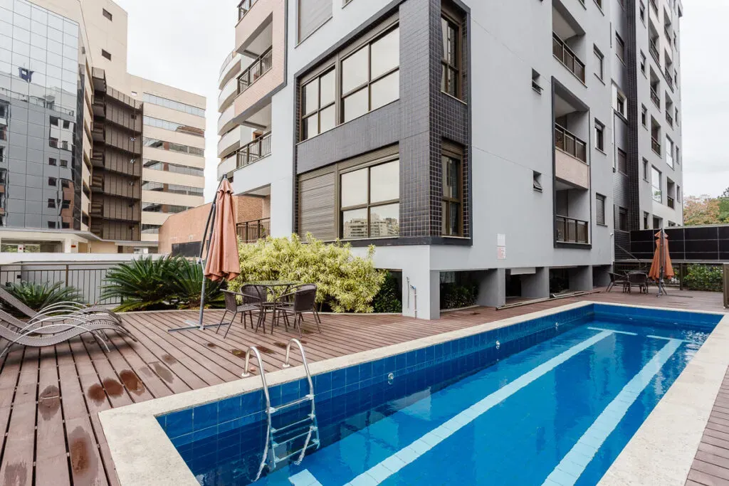 Apartamento amueblado con jardín privado y barbacoa — photo 4