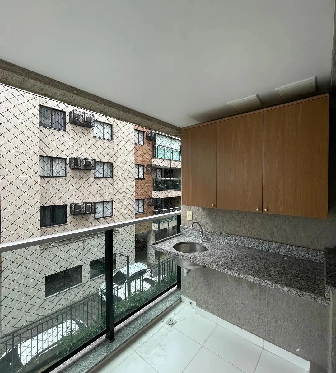 69 m² apartment with 3 bedrooms and 1 en-suite bath — photo 10