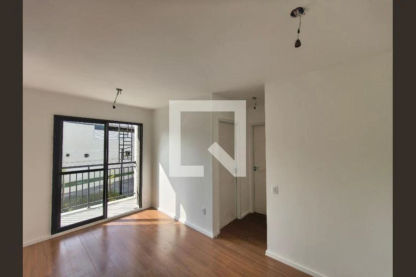 Apartamento de 2 quartos em condomínio com academia — photo 10