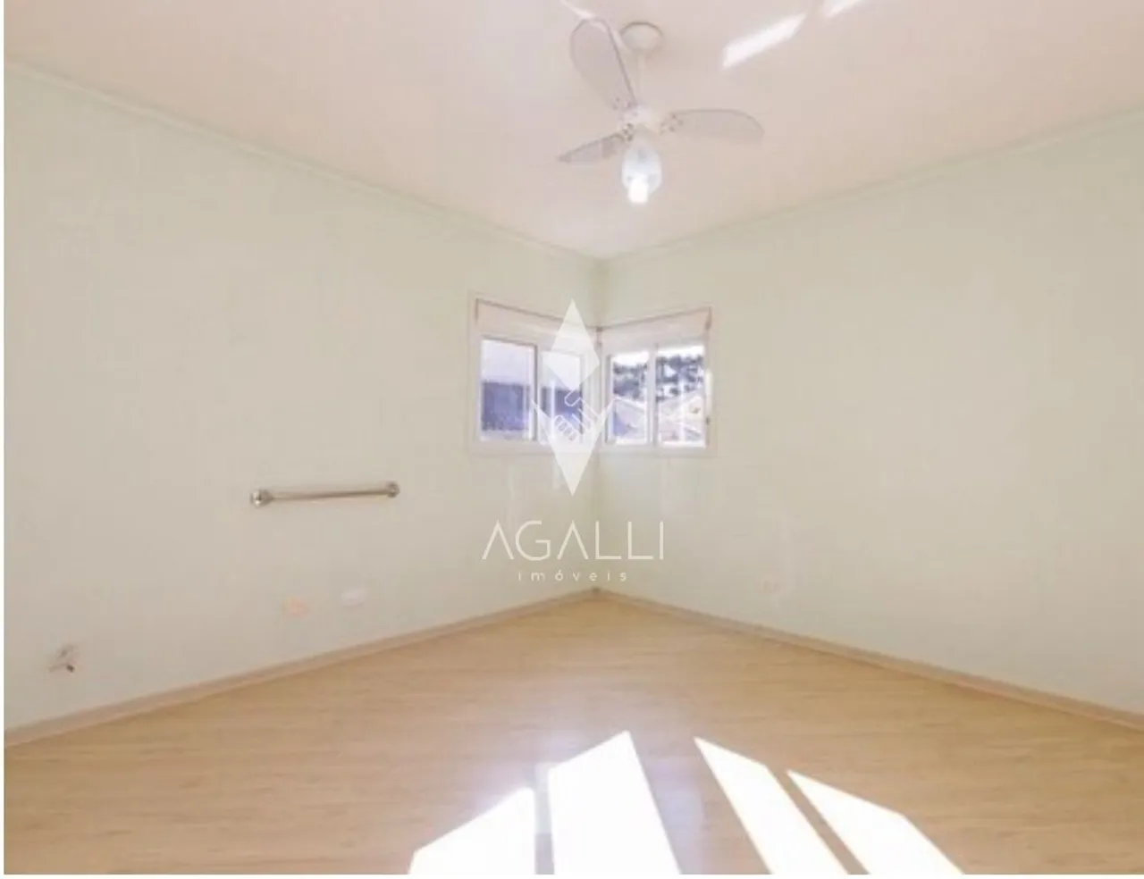 House in a gated community with 3 bedrooms and 130 m² — photo 19