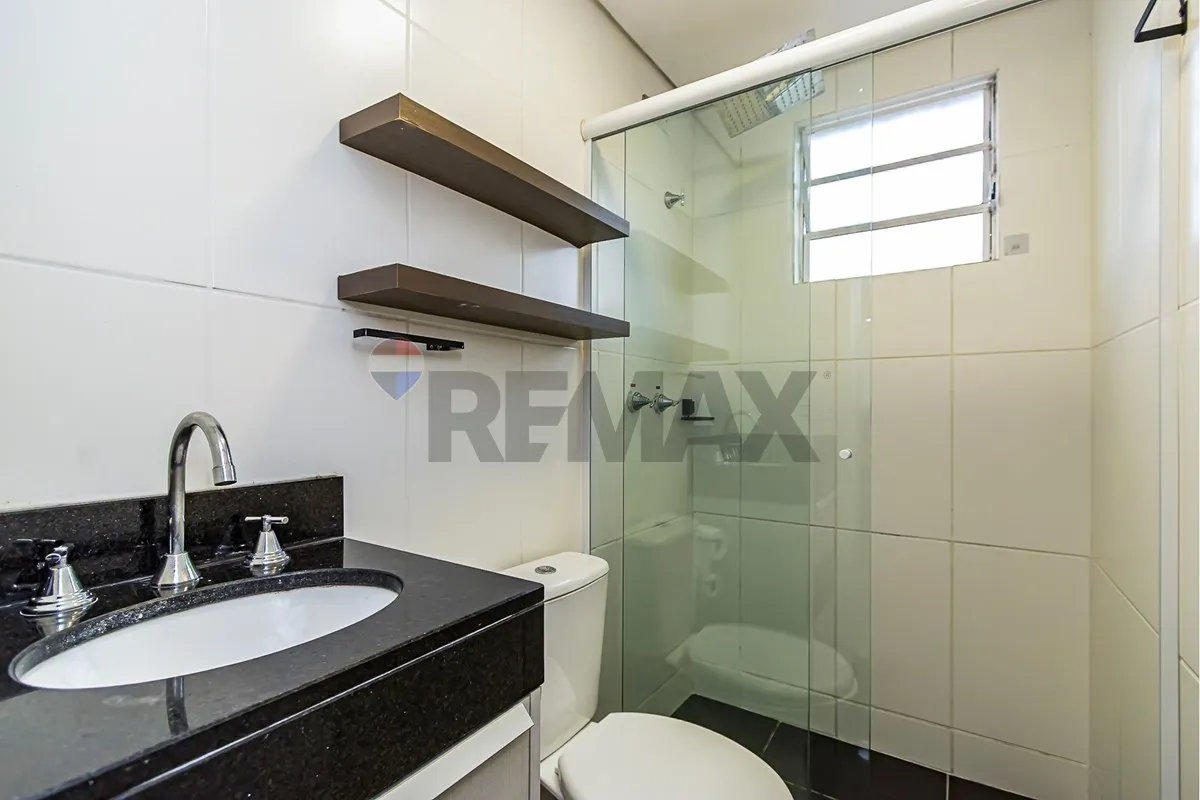 2-bedroom apartment with a home office in Curitiba — photo 19