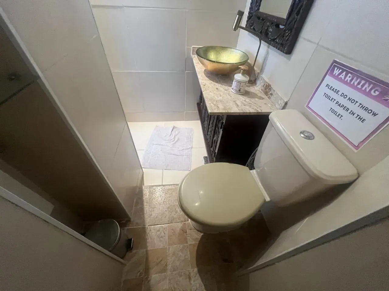Apartamento com 2 quartos, 1 banheiro e ventiladores de teto — photo 15