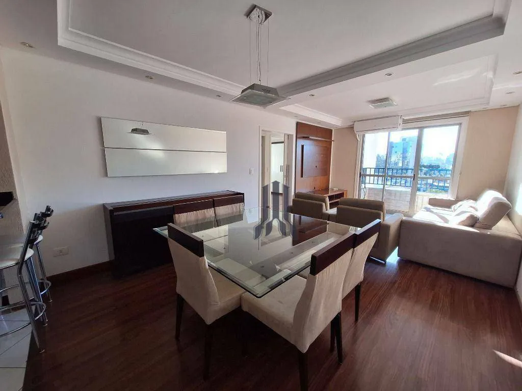 113 m² apartment with a bathtub and a walk-in closet — photo 8