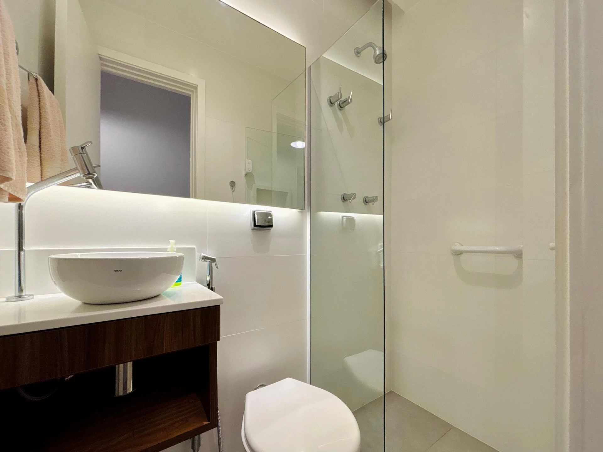 Washing machine in a 3-bedroom apartment, 110 m² — photo 22