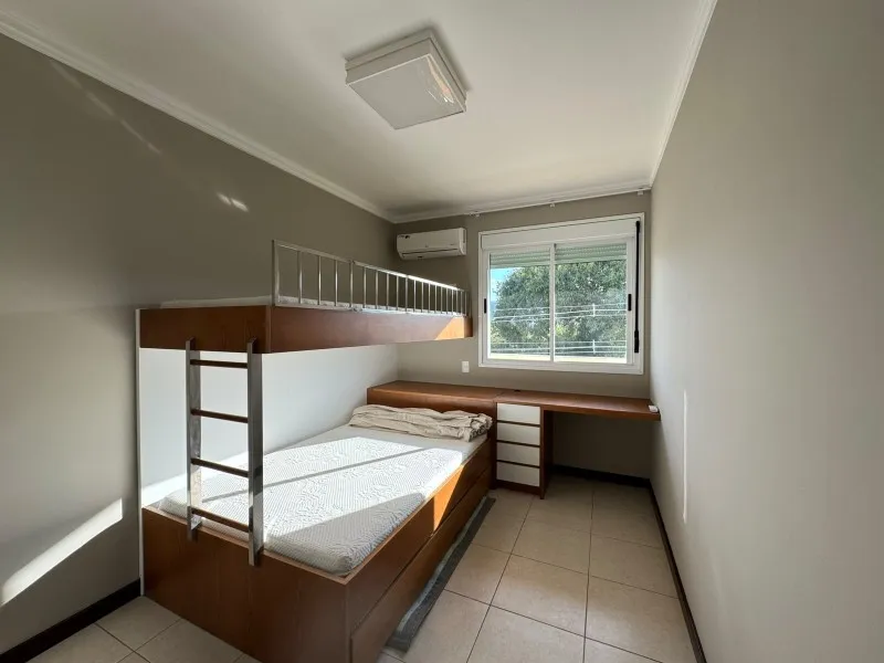 Furnished apartment, 124 m², with floor-to-ceiling windows — photo 21
