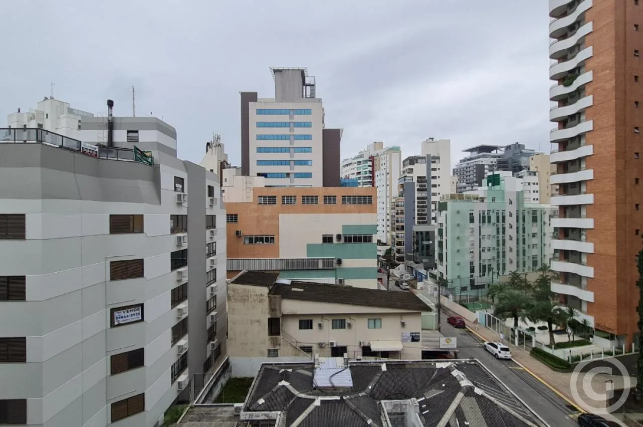 2-bedroom apartment, both with their own bathrooms, 74 m² — photo 6