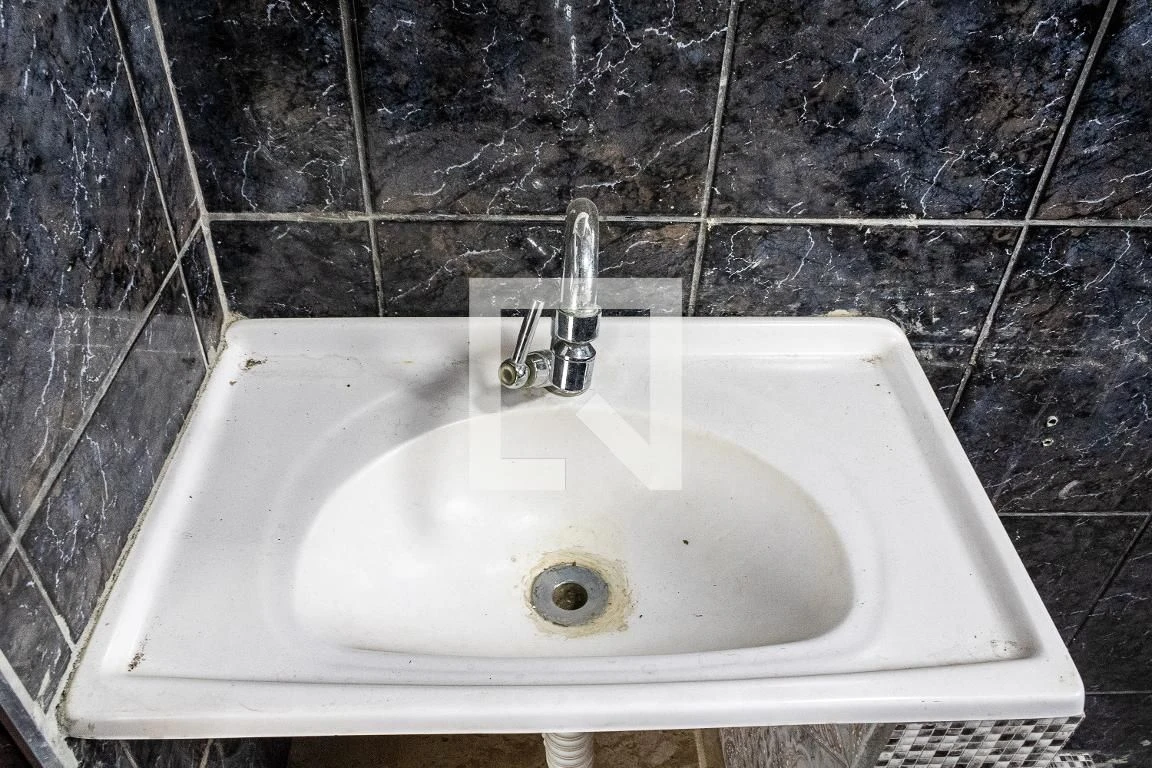 Unfurnished house with 3 bedrooms, 1 bathroom and parking — photo 7