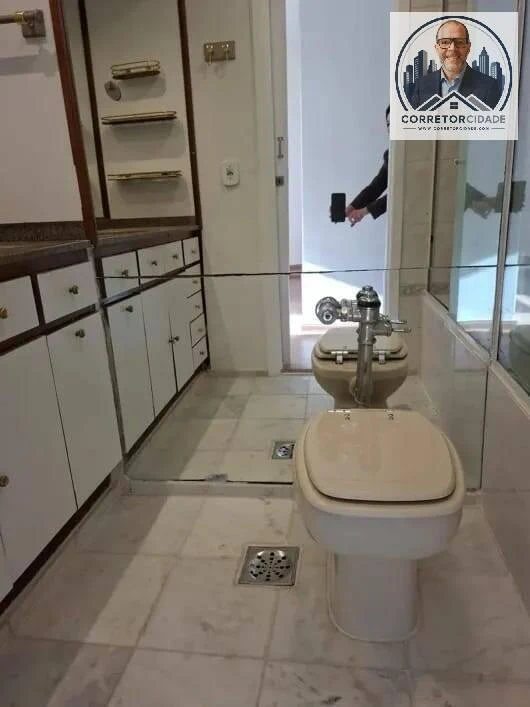 3-bedroom apartment with a suite and balcony — photo 13