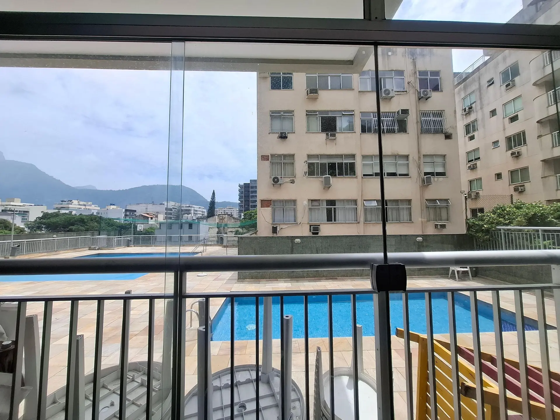 2 quartos e janelas do piso ao teto: apartamento de 75 m² — photo 34