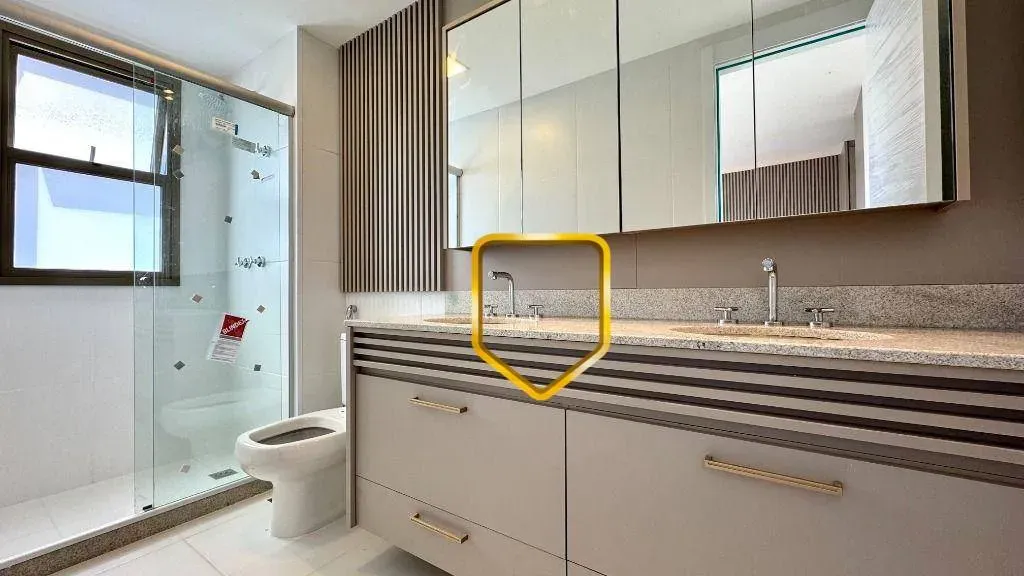 4-bedroom apartment with 156 m² and 2 en-suite baths — photo 23
