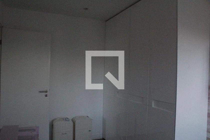 Furnished apartment, 115 m², with a glass-enclosed balcony — photo 17