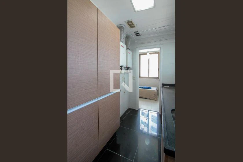 Apartamento para locação com 3 suítes e 4 banheiros — photo 49