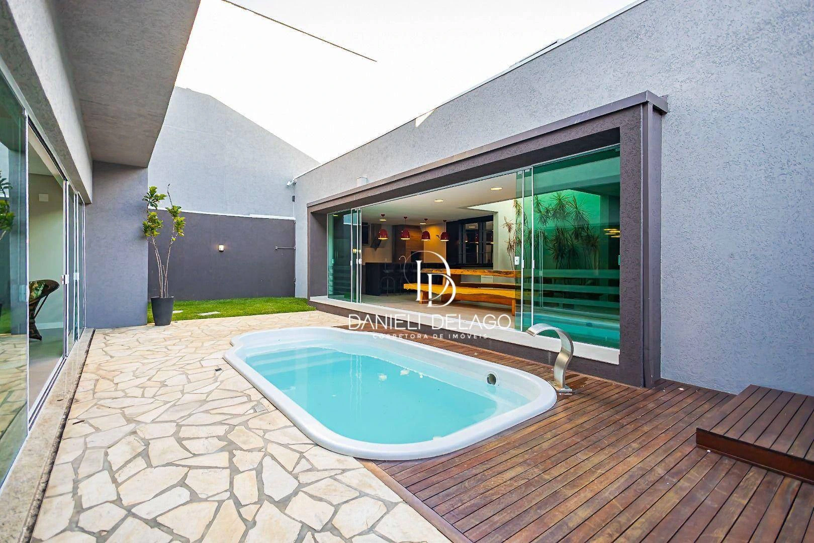 3-bedroom house with a garden in Curitiba — photo 29