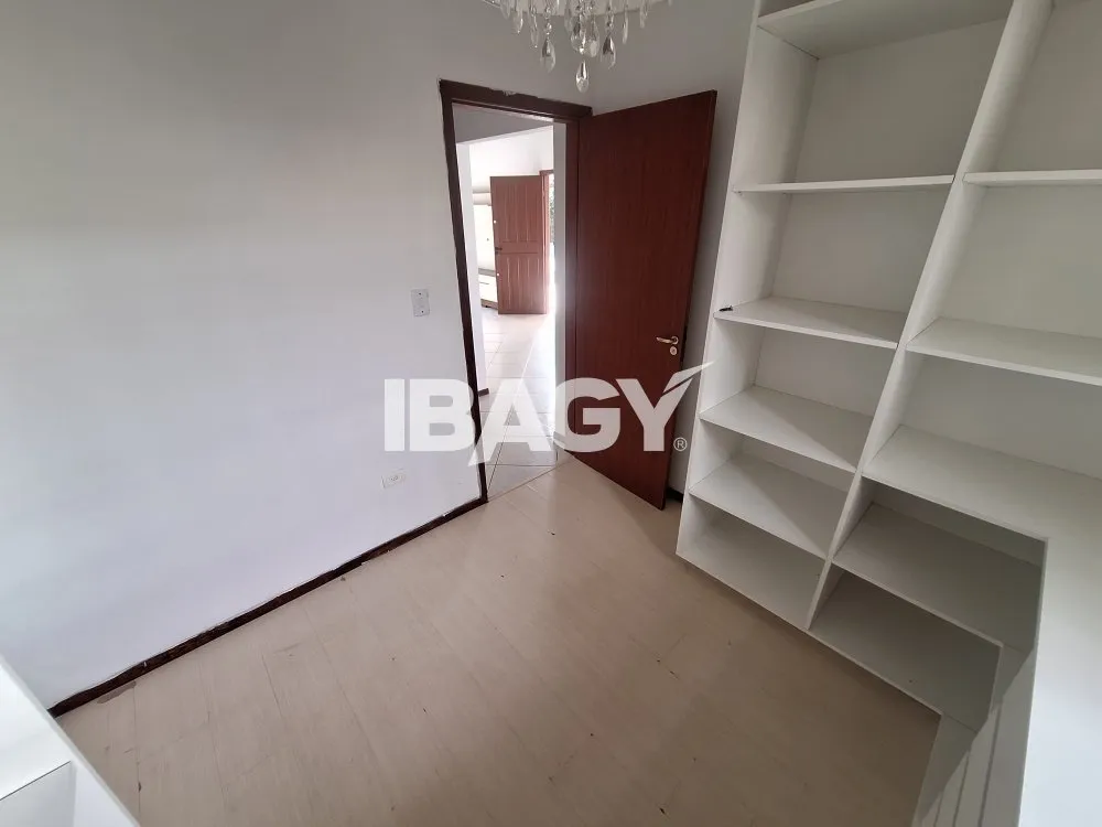 Будинок із 3 спальнями, 1 з власною ванною — photo 16