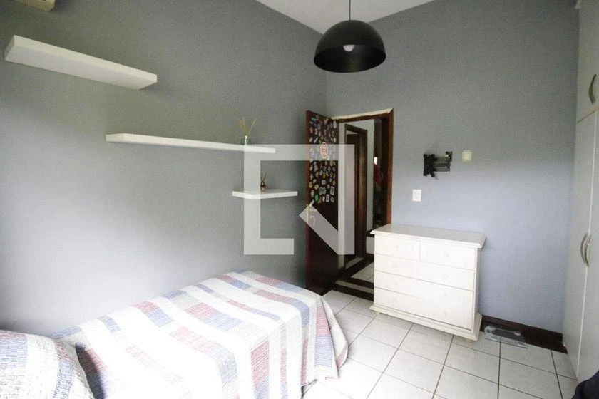 Casa de 700 m² con bañera y vestidor — photo 27