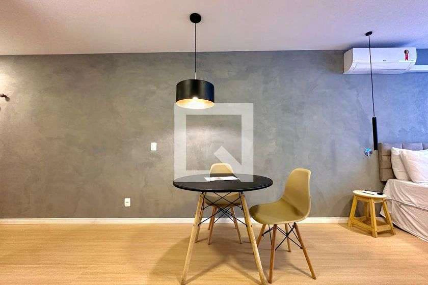 1-bedroom apartment with open-plan kitchen and 31 m² — photo 5
