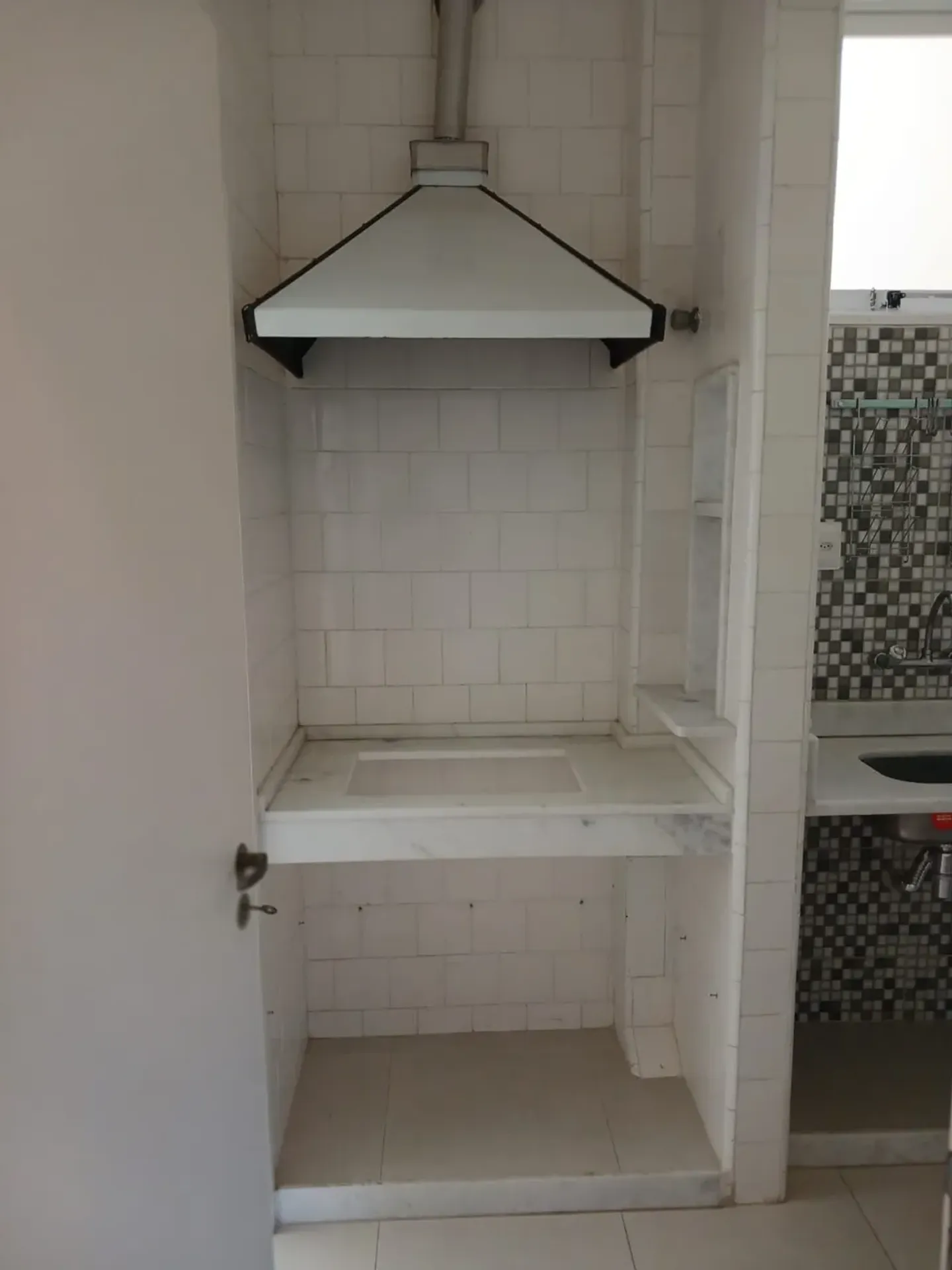 Квартира 70 м² с 2 спальнями и отдельной кухней — photo 21