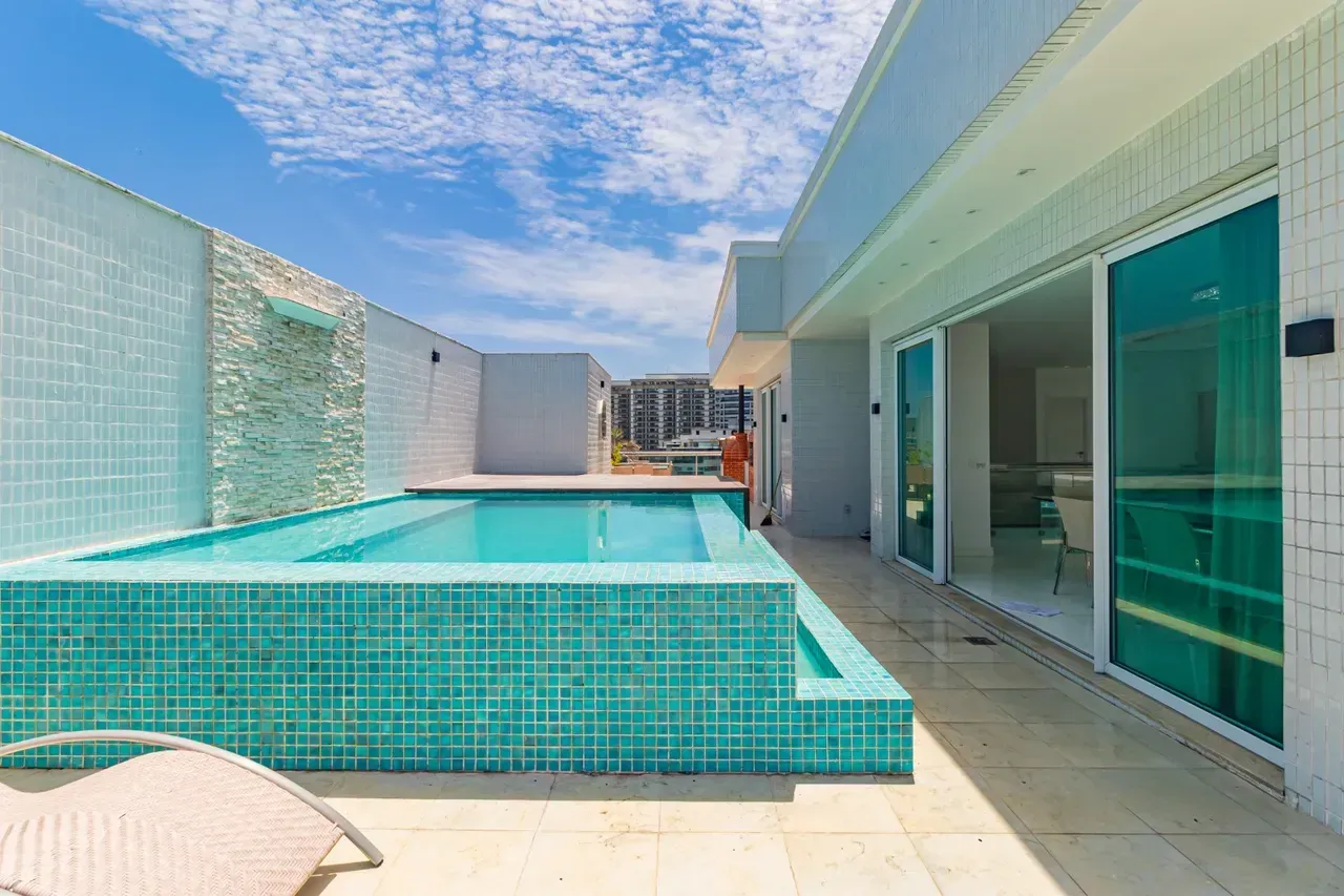 575 m² apartment with 4 en-suite bedrooms and 4 parking — photo 71