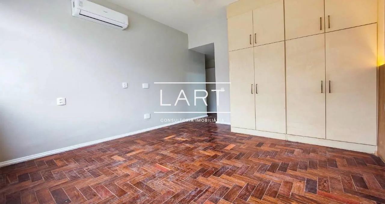 Apartment, 70 m², with wood or laminate floors — photo 16