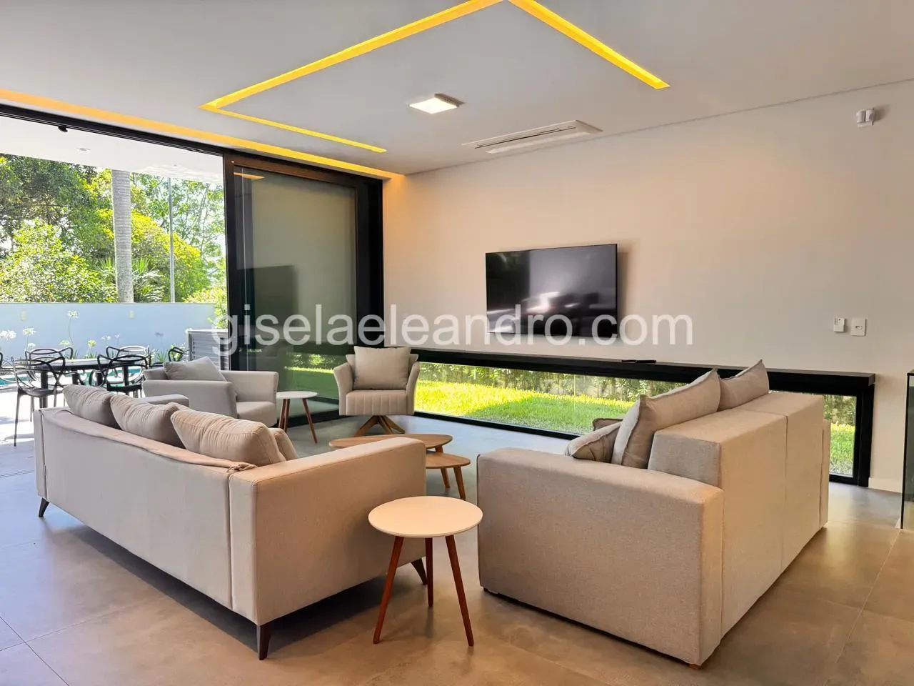 House with 5 bedrooms and gas open-plan kitchen — photo 12