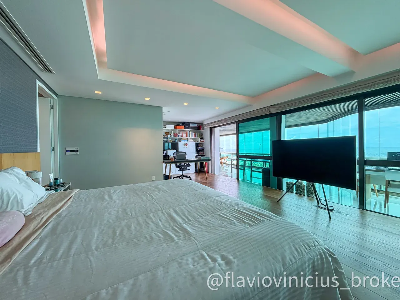Apartamento mobiliado de 400 m² com 4 suítes e jardim — photo 61
