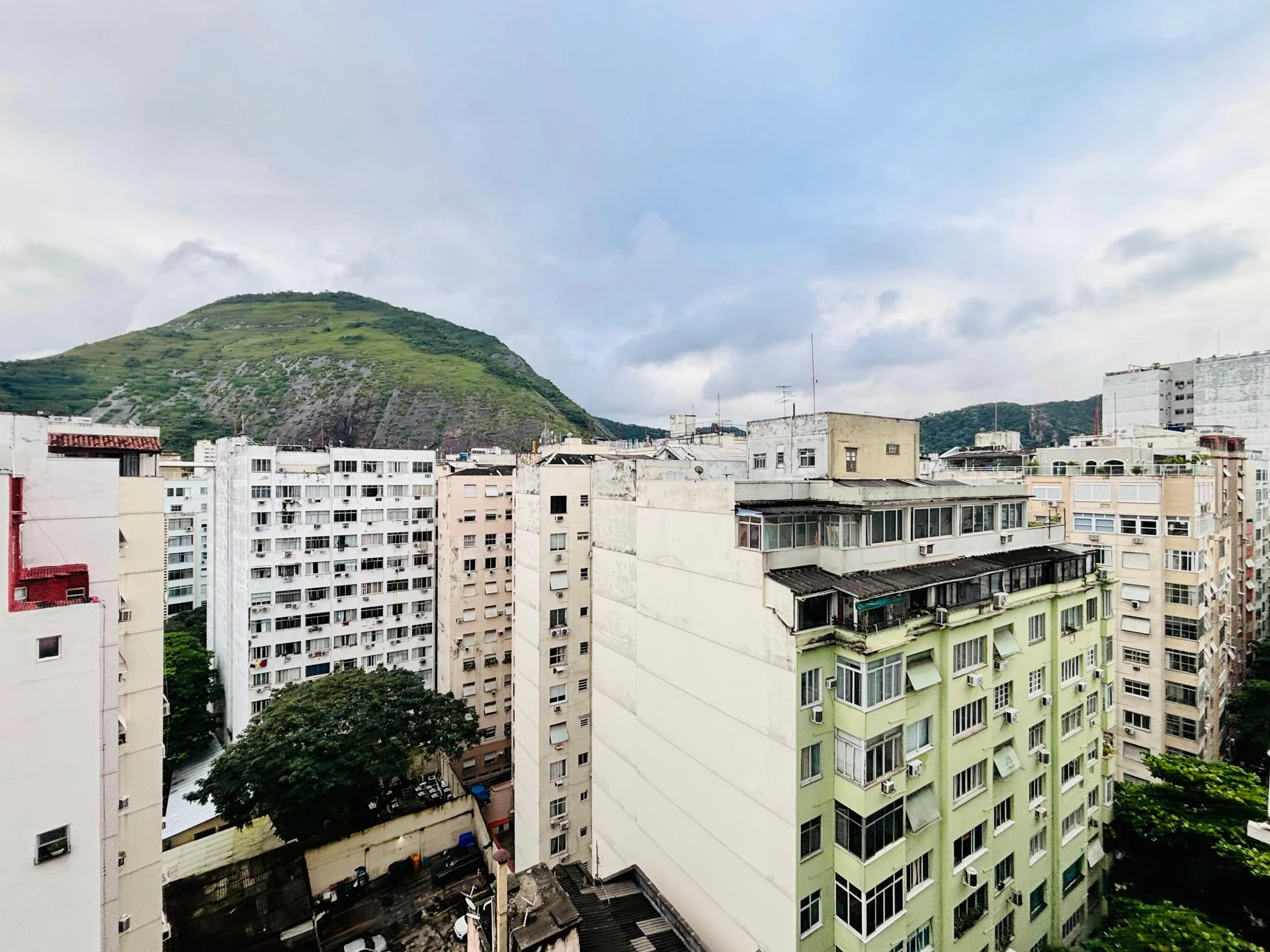 Water view in a 3-bedroom apartment, 147 m² — photo 2