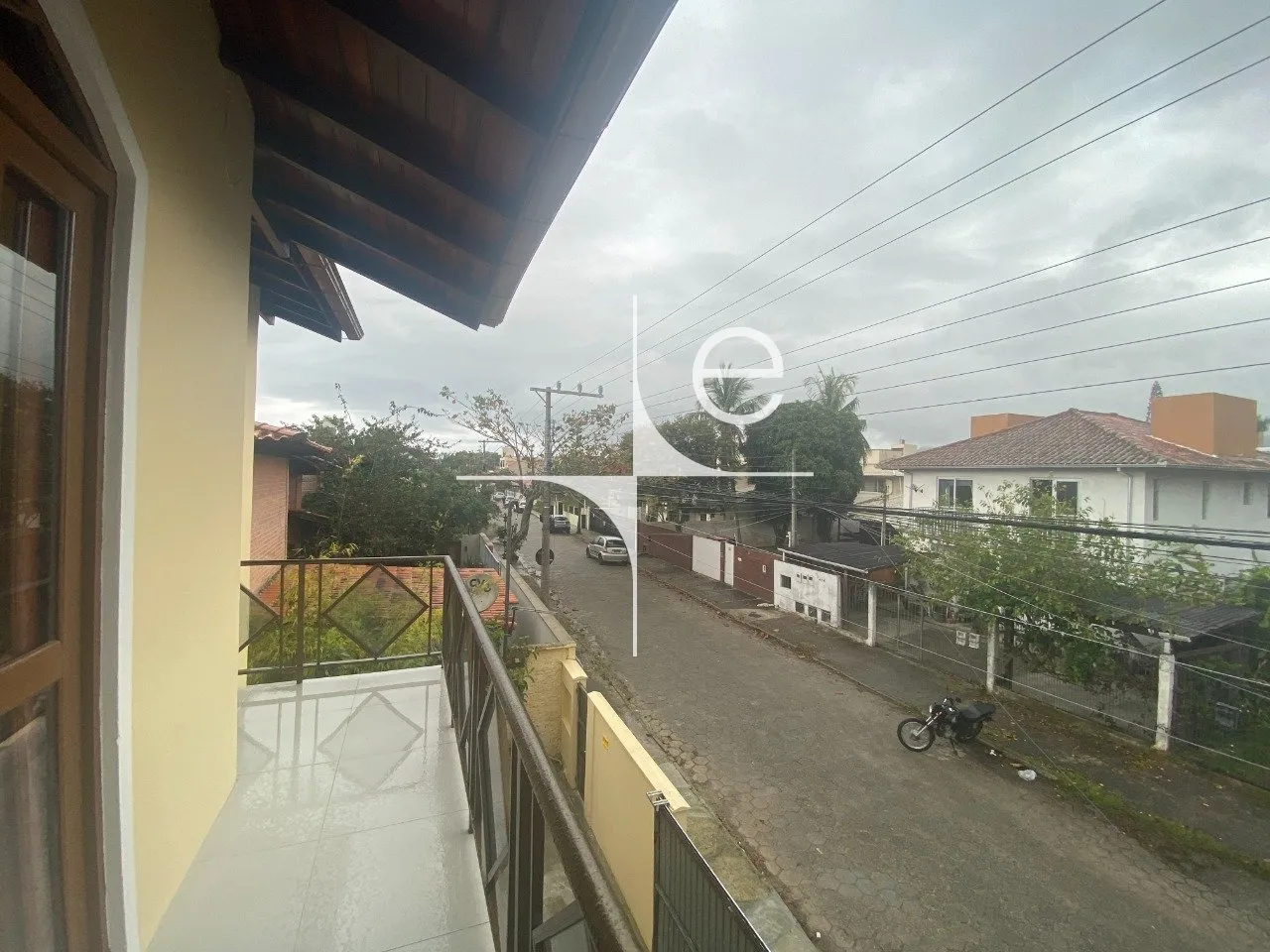 Garden in a 2-bedroom house, 90 m² — photo 15