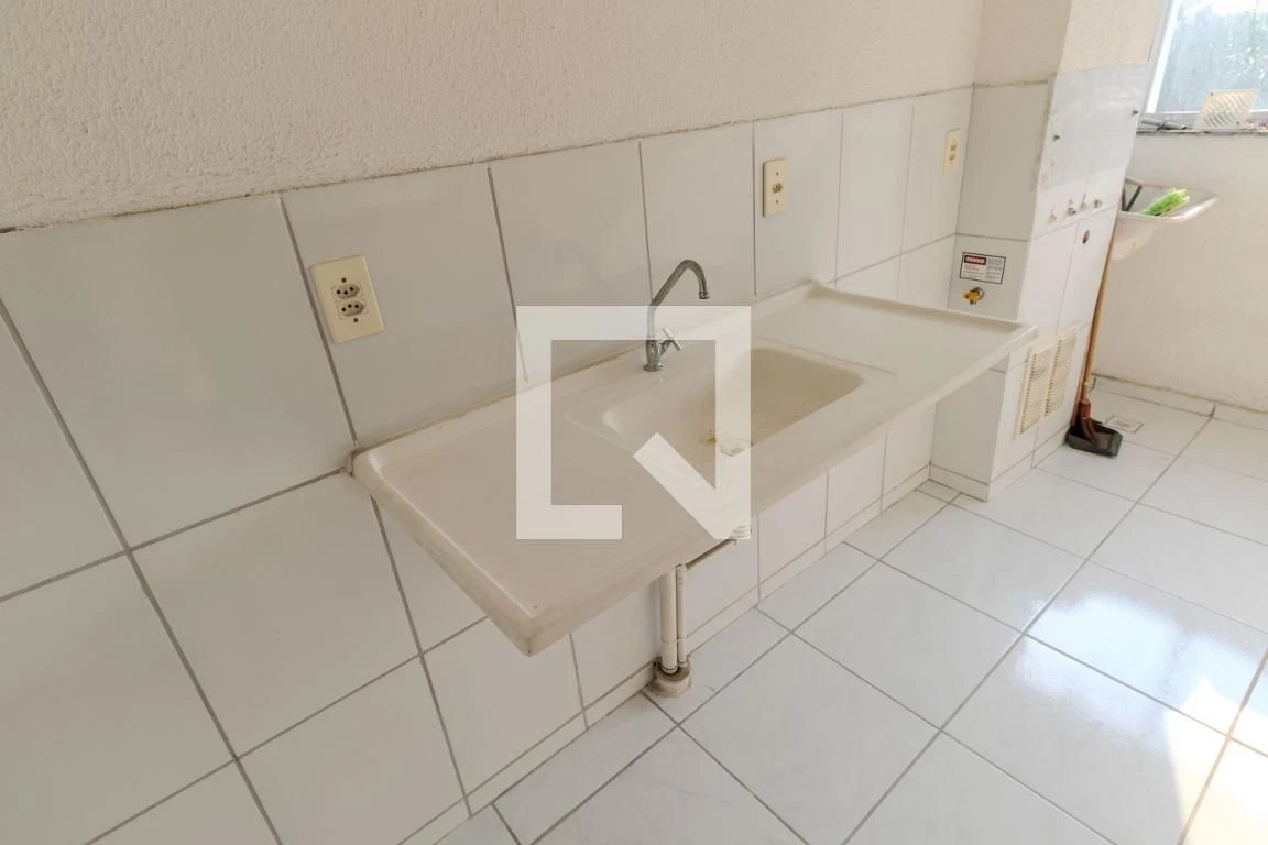2-bedroom apartment with an open-plan kitchen — photo 19