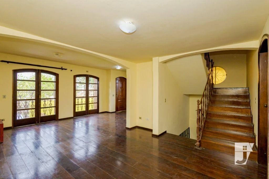 Будинок 239 м² з пральною машиною та робочим місцем — photo 5