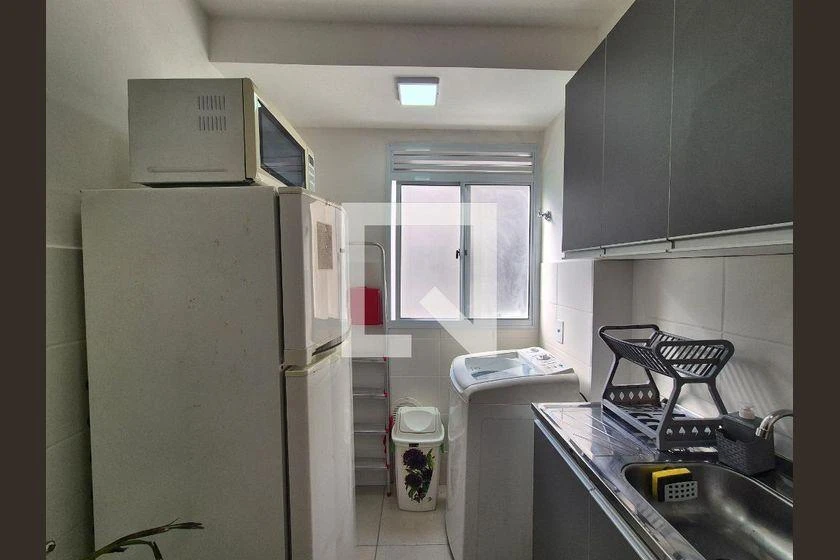 Furnished 2-bedroom apartment with an open-plan kitchen — photo 6