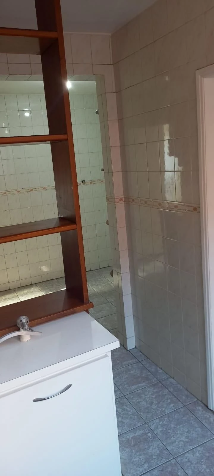 Невмебльована квартира з 2 спальнями і 1 паркомісцем — photo 17
