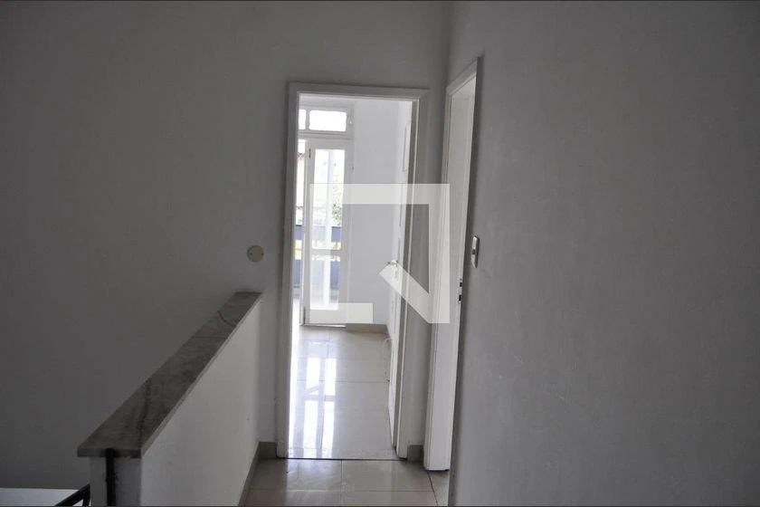 Casa para alugar com 3 quartos, varanda e 110 m² — photo 45