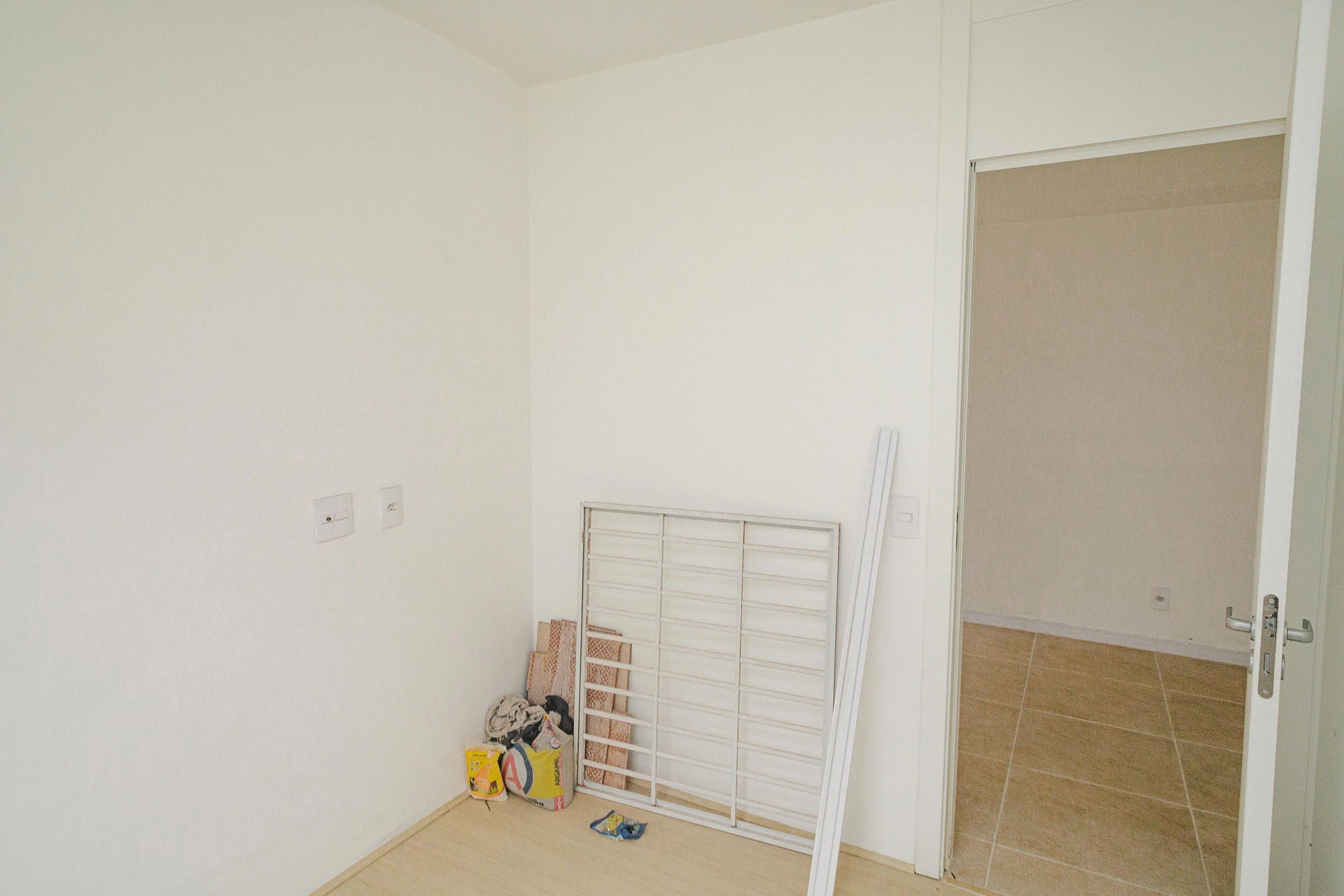 Unfurnished 2-bedroom apartment with 1 bathroom — photo 22