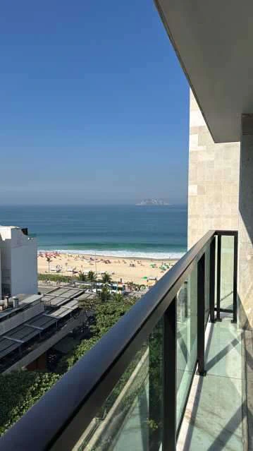 250 m² apartment with 4 bedrooms, 5 bathrooms and 3 parking — photo 30